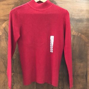 Ribbed Mock Turtleneck